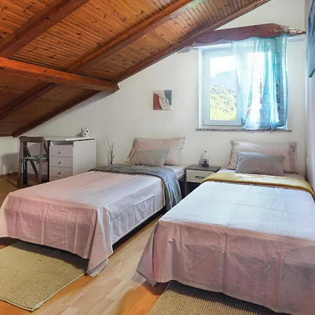 Apartman 2 Bedroom Lovely In